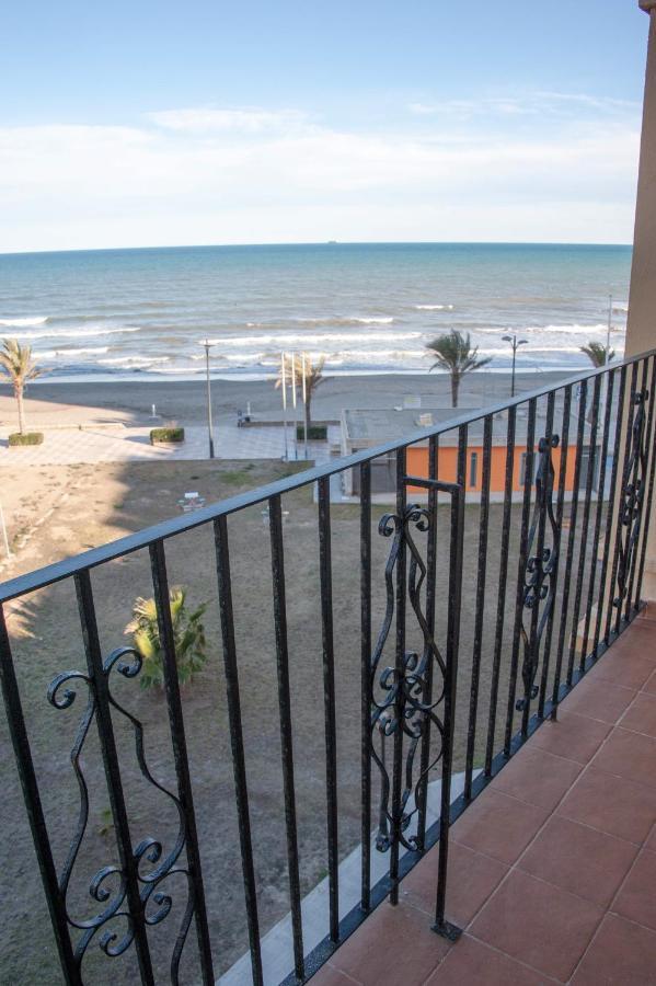 Sea View Port Saplaya 1 Apartment Luaran gambar